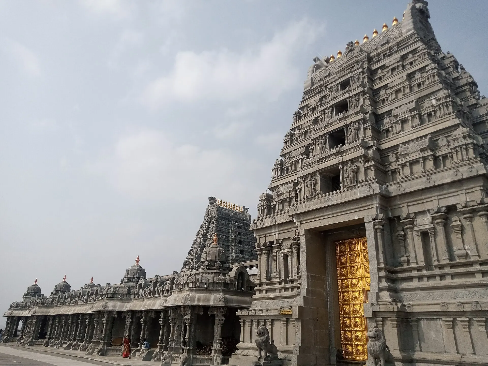 Sri Lakshminarasimha Swamy Temple Yadagirigutta Yadadri Telangana